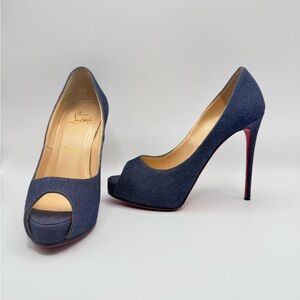 Christian Louboutin New Very Privé 120 Denim Blue Peep Toe Heels EU 36 Red Sole